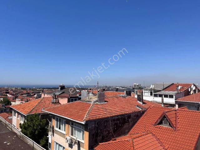 Aktaştan Genç Binada 4+1 140m2 Deniz Manzaralı Dubleks Daire