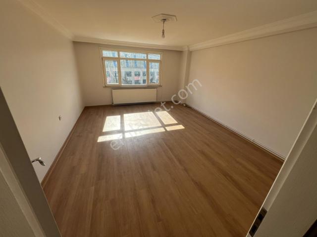 Aktaş'tan Harika Lokasyonda,2+1,90m2,şehir Manzaralı Ferah Daire