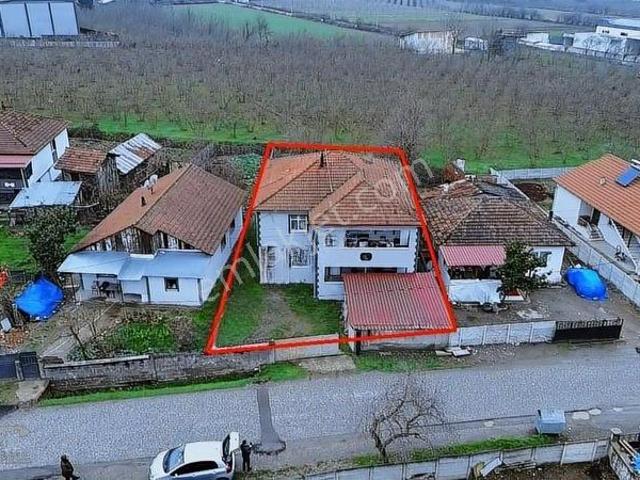 Aktapu'dan Doğanlı Köyünde 455m2 Arsa İçinde Satılık Müstakil Ev