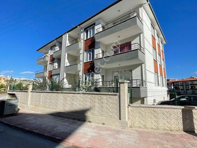 Aktel Gayrimenkulden Parsanda Satılık 3+1 Daire