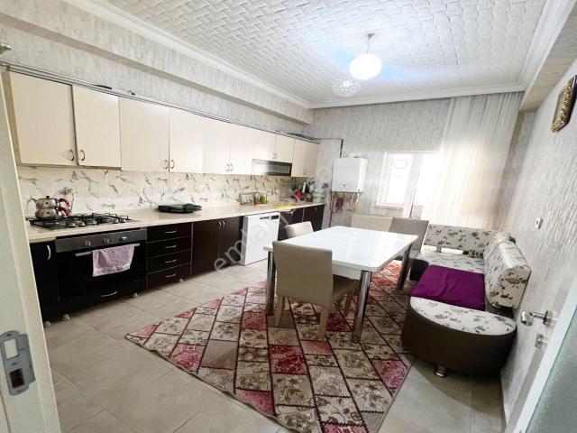 Aktepe Yeşiltepe Mahallesinde Şirin Yapılı 3+1 Daire !