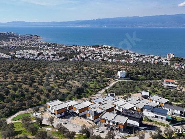 AKTİF EMLAK'TAN PELİTKÖY'DE AKILLI EV SİSTEMLİ DENİZ MANZARALI DOĞALGAZLI LÜKS KİRALIK VİLLALAR