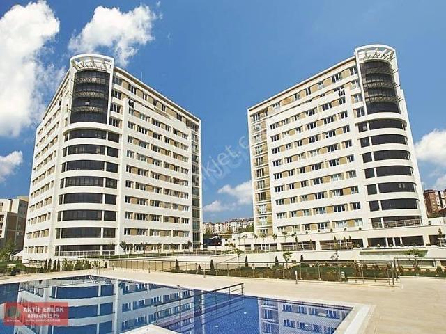 Aktif Emlak'tan Teknik Yapı Upcity'de 1+1 Eşyalı Kiralık Daire