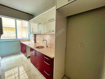 Aktif'ten Akçay'da Denize 250 Mt Ayrı Mutfak Konforu İle Geniş Balkonlu Satılık 2+1 Daire