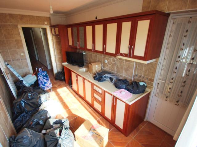aktif'ten Akçay'da Satılık 3+1 Doğalgazlı Ön Cephe Arakat Geniş Daire