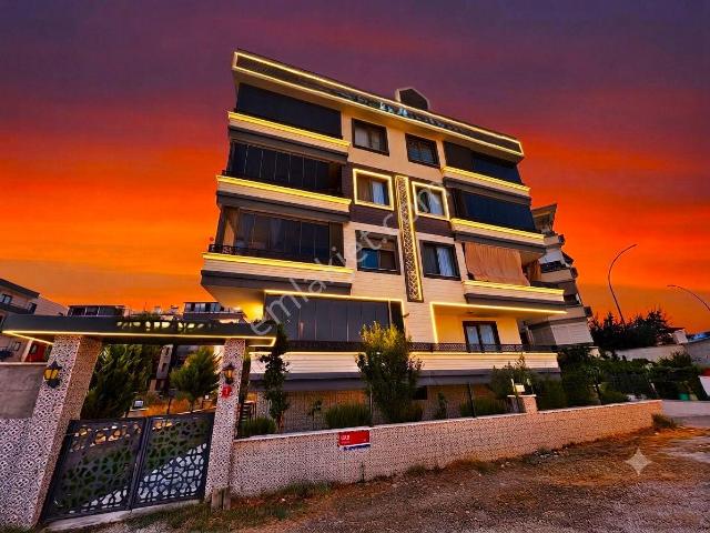 Aktif'ten Akçay'da Satılık Tasarım Harikası Çift Balkonlu Ebeveyn Banyolu 2+1 Daire