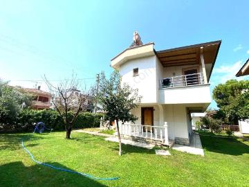 aktiften Aliçetinkaya'da Tam Müstakil Geniş Denize Yakın 3+1 Satılık Müstakil Ev
