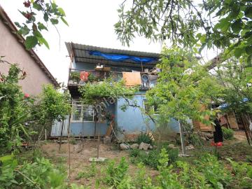 ▓ Aktiften Bahadınlıda 4+1 İki Katlı 300 M2 Bahçeye Sahib Olan Müstakil Ev