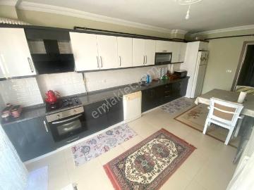 aktiften Geriş'te Ön Cephe 145 M2 Net Kullanım Alanı Olan 3+1 Ara Kat Satılık Daire