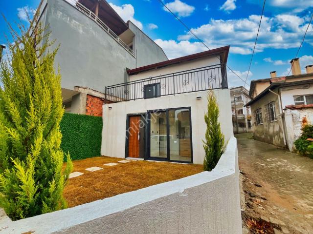 aktif'ten Kızılkeçili'de Satılık Doğa İle İç İçe Şık Tasarımlı Ferah 1+1 Müstakil Ev