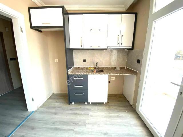 Aktiften Mahkeme Merkeze Yakın Hem Yatırımlık Hem Oturumluk Uygun Fiyata Satılık 1+1 Daire