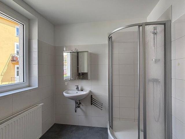 AKTION: 1/2 Miete für die ersten 6 Monate Sonnige 3 Zimmer Wohnung mit Balkon