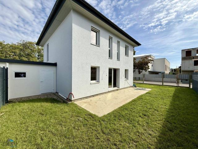 AKTION! TRAUMHAFTES 4 ZIMMER EINZELHAUS AUF EIGENGRUND MIT GARAGE NÄHE KAUFPARK VÖSENDORF!