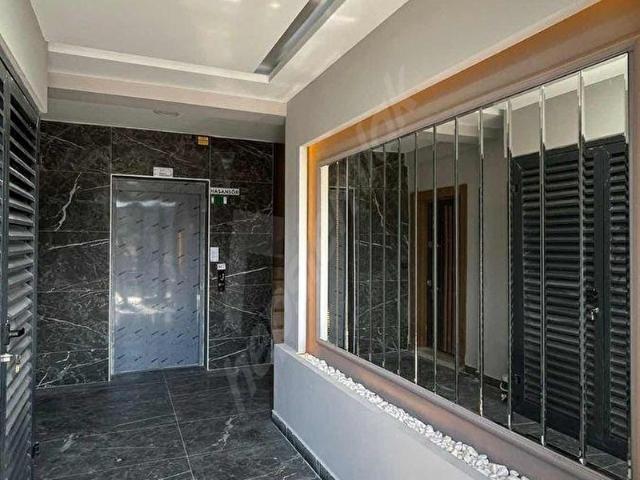 AKTOPRAK MH.SİTE İÇİ HAVUZLU KAPALI AÇIK OTOPARK
