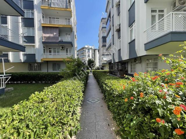Site İçi Bakımlı 2+1 Full Krediye Uygun Satılık Daire