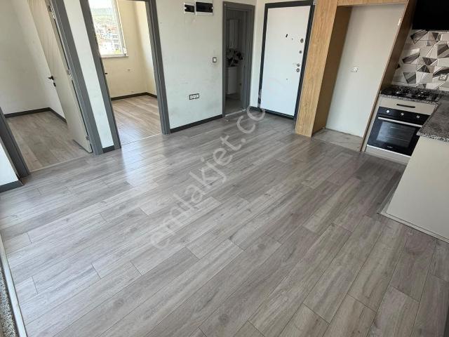 Aktoprakta Tramvaya 100 Metre |kiralık 2+1 Diş Hastanesi Yakını