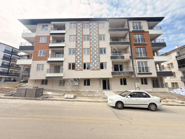 Akyurt Yıldırım Merkezde 2+1 Sıfır Bina Giriş Kat Satılık Daire
