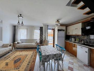 Akyaka Merkezde,eşyalı,içi Tadilatlı Kiralık 2+1 Geniş Dubleks