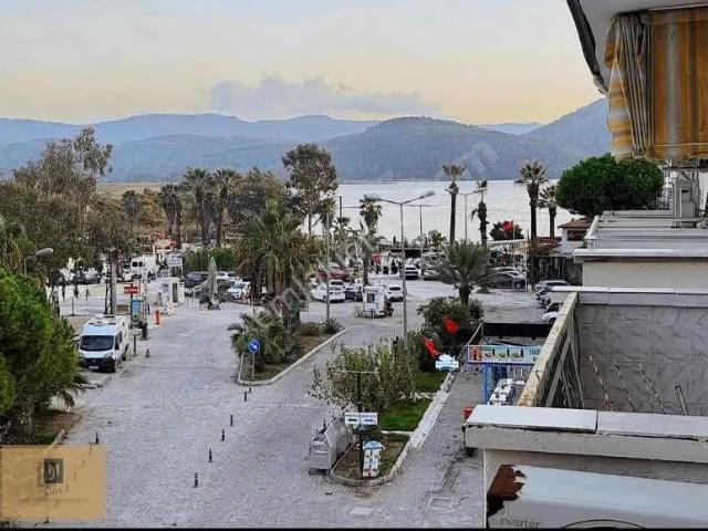 Akyaka'da Denize 1 Dakika Satılık Deniz Manzaralı Daire