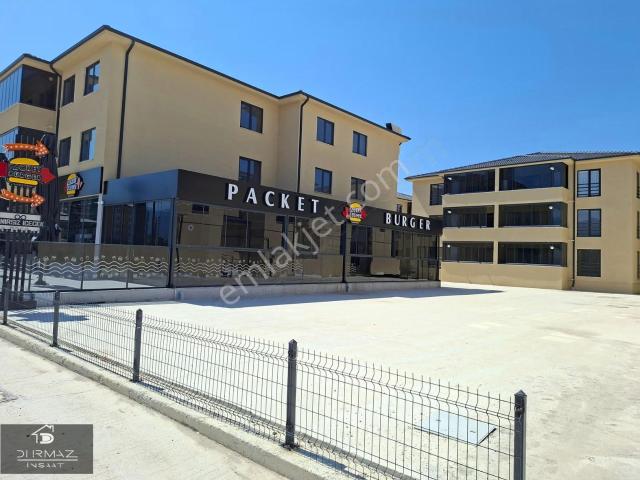 Akyazının Yeni Yaşam Merkezinde Konforlu Ve Geniş Kiralık