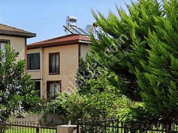 Akyazı Sahile Komşu Villa Fırsatı! Tripleks | 5+1