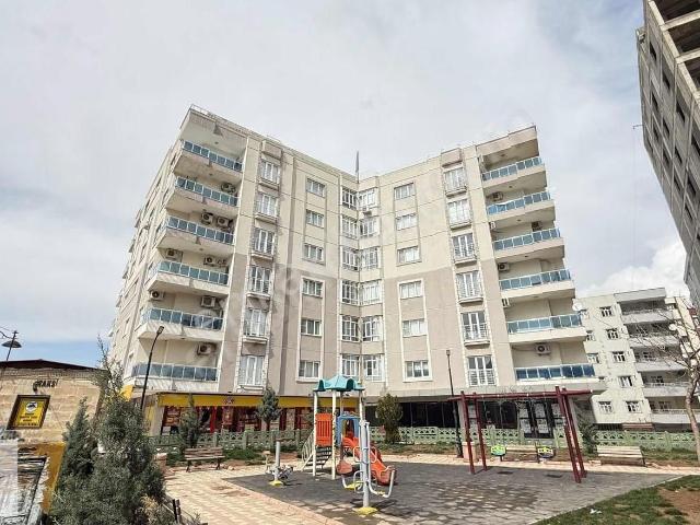 Akyol Emlaktan Eski Emniyet Yanında Satılık 3+1 Daire