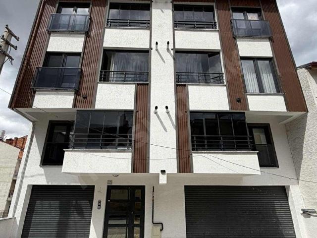 AKYOL EMLAKTAN HANIMÇEŞME MAHALLESİ SATILIK 5+1 LÜKS DAİRE