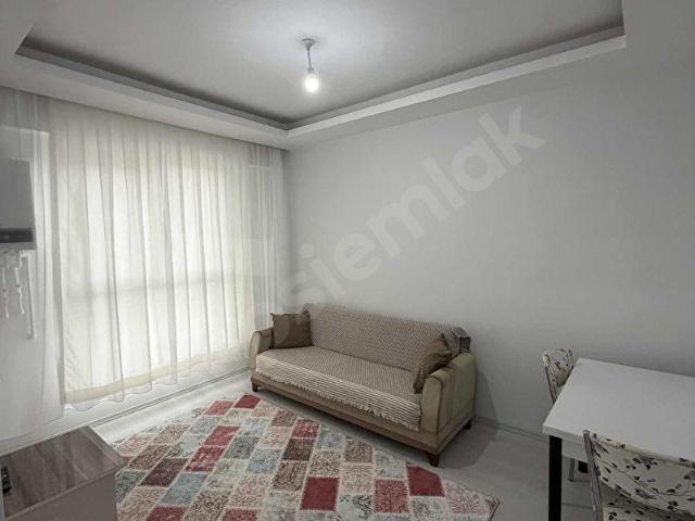 AKYOL EMLAKTAN MERKEZ'DE KİRALIK 1+1 LÜKS EŞYALI DAİRE