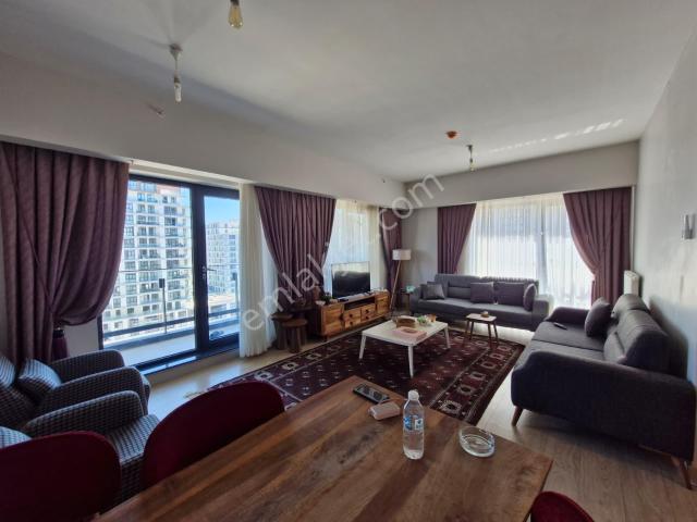 Akzirve Strada 2 Kapalı Mutfak Balkonlu Büyük Tipi Satılık 2+1