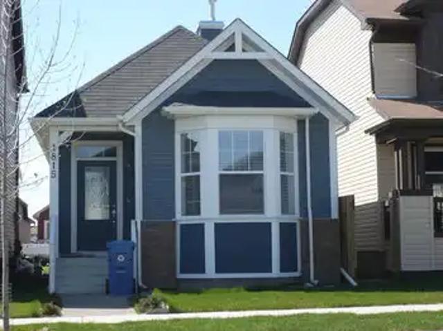 Ah!~ WHOLEHouse!. Rarer~Bungalowwith Great Separation of Space!