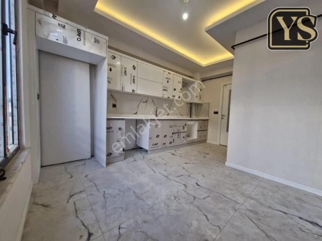 Ahmet Yesevi Cd.si Cephe 3,5+1 Sıfır Daire Vade Değerlendirilir
