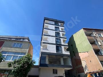 AHMET YESEVİ'DE SIFIR BİNADA ÇİFT BALKONLU 2+1 KİRALIK DAİRE