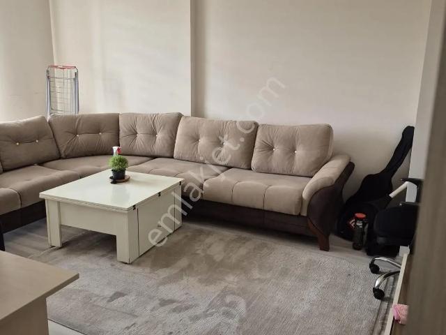 Ahmet Yesevi Mah Balkonlu Arakat Lüx Temiz 2+1 Satılık Daire