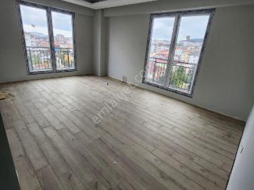 Ahmet Yesevi Metro Yanı Site İçi Satılık 2+1 Daıre