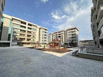 'emirgazi Mahallesi Yaşam Evleri Sitesi Sıfır 3+1 Daire'