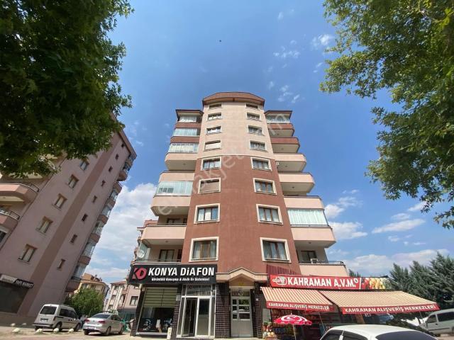 Ahmet Özcan Caddesinde | Ana Cadde Üzeri 3+1 | Finansmana Uygun
