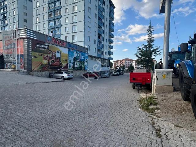 Ahmetefendi Mahallesi İkizkuleler Sitesinde Kiralık Full Eşyalı 3+1 Daire