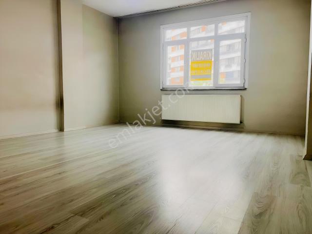 Ahmetyesevi Mah.kiralık 2+1 Metroya Yürüme Mesafesinde Daire