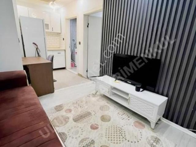 Ahatlıda 1+1 Sıfır Eşyalı Balkonlu Temiz Kiralık Daire