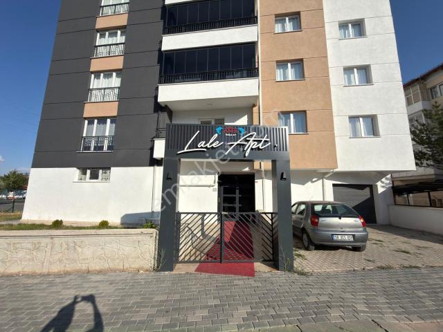 Şahbaz Emlaktan | Alibabada Cadde Üzeri Lüks Sıfır 3+1 Daire'ler
