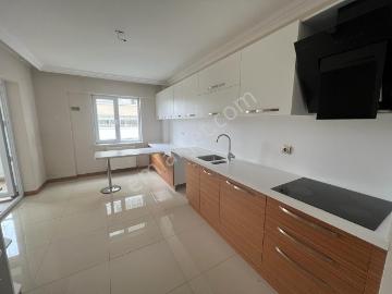 Ahi Mesut Koru Elvan Sitesi Arakat 4+1 Kiralık Daire Turyap'tan