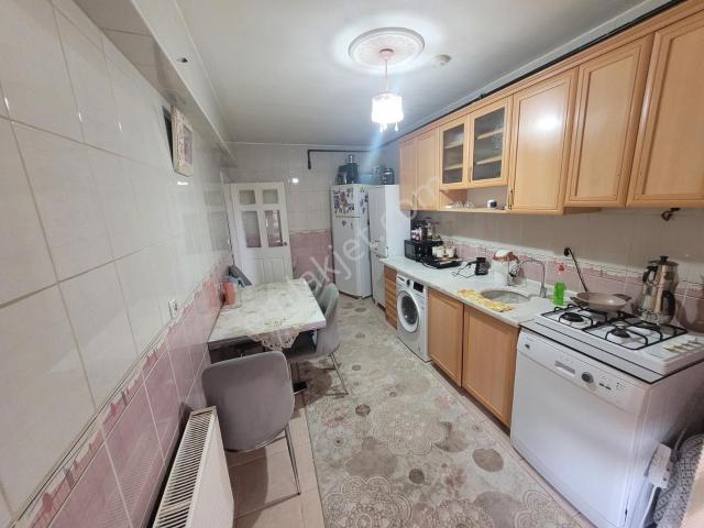 Ahiler'den Yayla Mahallesinde 3 Oda 1 Salon Yapılı Daire
