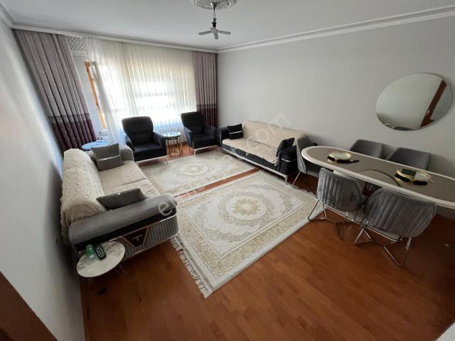 Ahilerden Yayla Seyiter Cadde Üzeri 4+1 Geniş M2 Asansörlü Daire