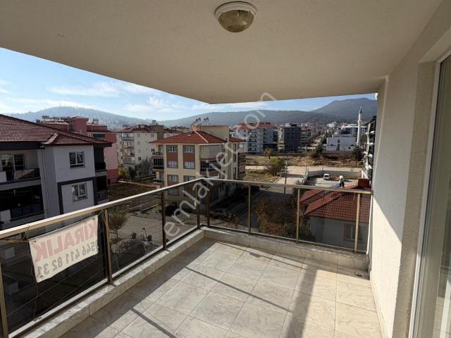 Şahin Emlaktan Denizli Acıpayam İkiz Bulv.satılık 4+2 200 M² Dubleks Daire