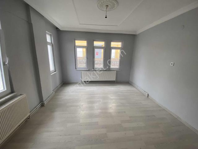 Şahinoğlu Emlakdan Huzur Evi Mevkinde Kiralık 3+1 Daire