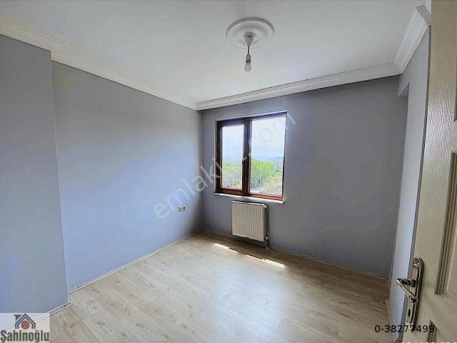 Şahinoğlu Emlakdan Şiremirçavuşda Kiralık 3+1 Daire