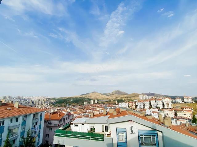 Şahintepe Mah Caddeye 1 Bina 4+1 Panoramik Manzaralı Dublex
