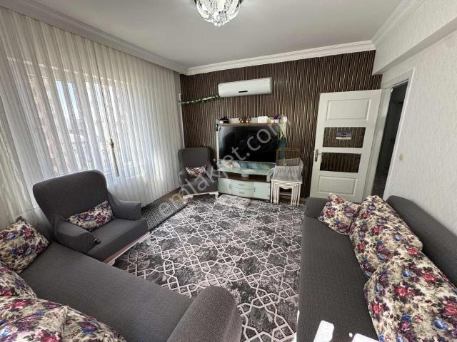 Etiler Tokide Bakımlı 2+1 Satılık Daire