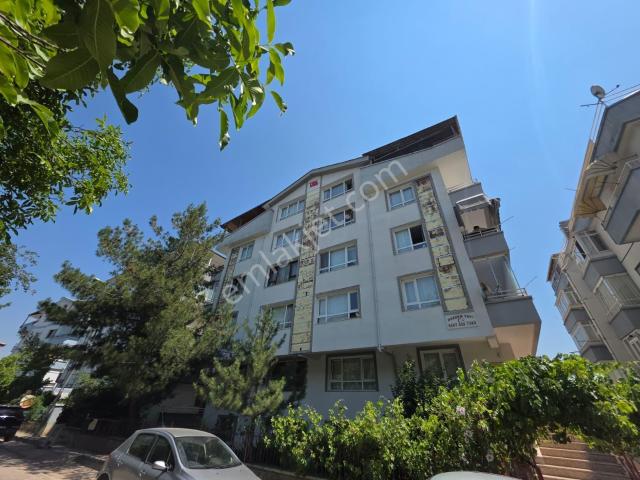 Şahintepe Mahallesi'nde 3+1 Kiralık Daire