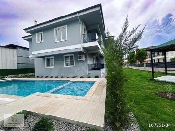 AİRPORT EMLAKTAN HAVUZLU SİTEDE 1+1 SATILIK DAİRE